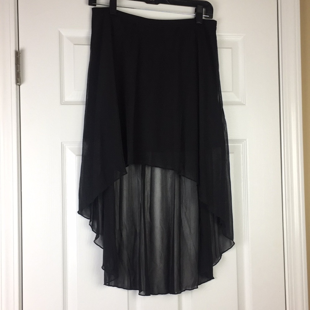 Decree high-low skirt.
